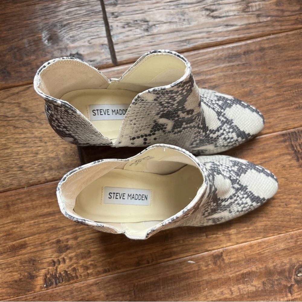 Steve Madden Black and White Snake Print Booties